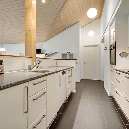 C11331-tarm-brombaervej-5 * Tarm