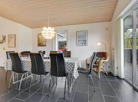 C11331-tarm-brombaervej-5 * Tarm